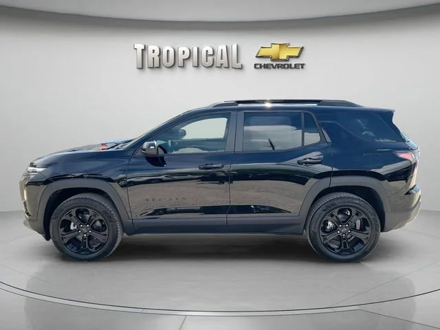 New 2027 Mosaic Black Metallic Chevrolet LT image 2