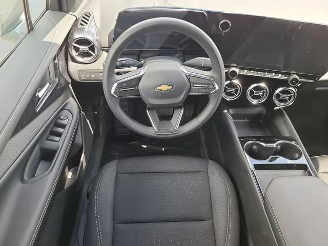 New 2025 Sterling Gray Metallic Chevrolet LT image 16