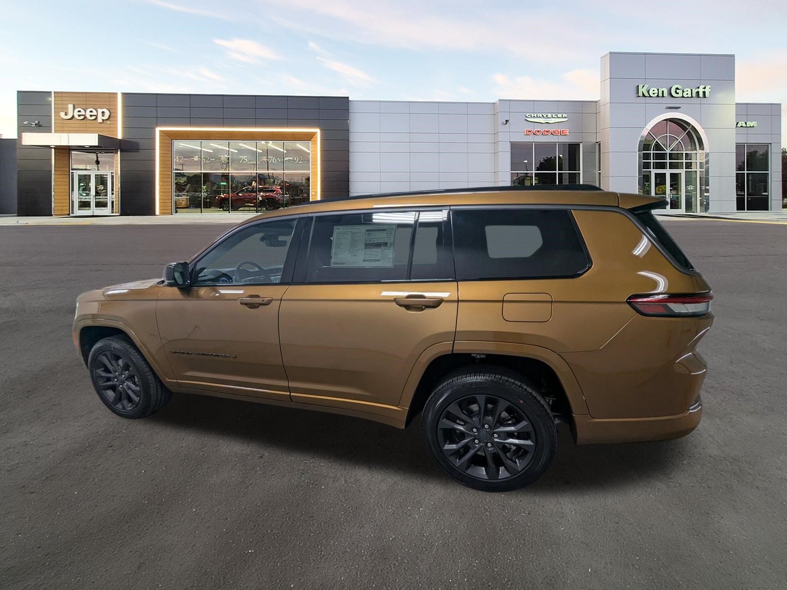 New 2026 Copper Shino Metallic Clear-Coat Exterior Paint Jeep Limited Reserve image 8