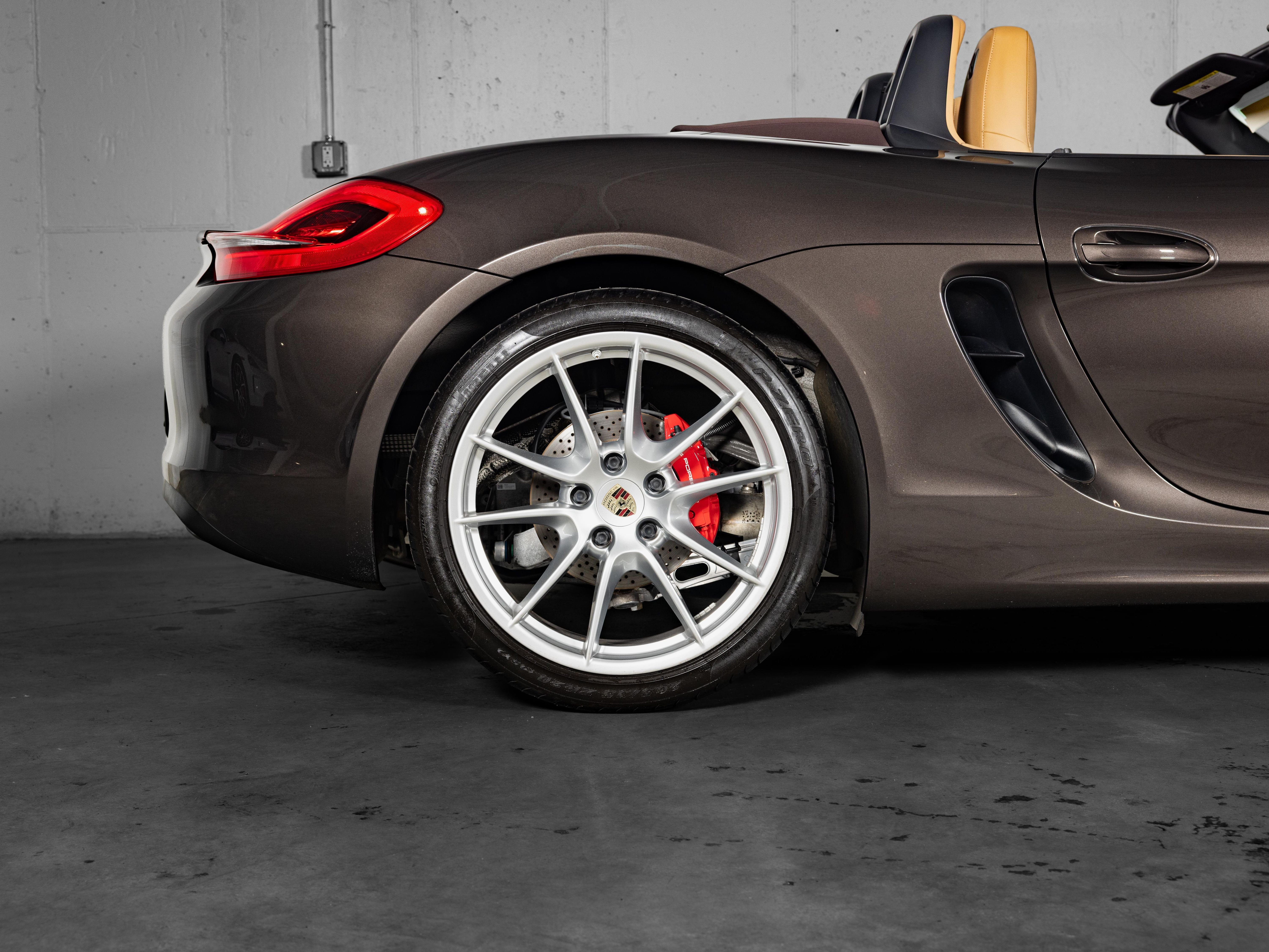 Used 2013 Brown Porsche S image 15