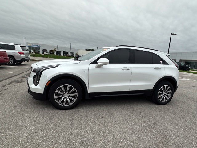 Used 2019 Cadillac XT4 Sport with VIN 1GYFZFR41KF229029 for sale in Kansas City