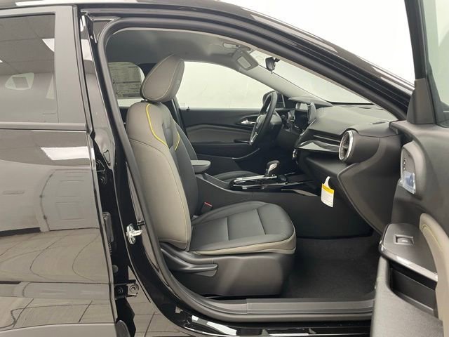 2026 Chevrolet Trax Activ - Photo 15