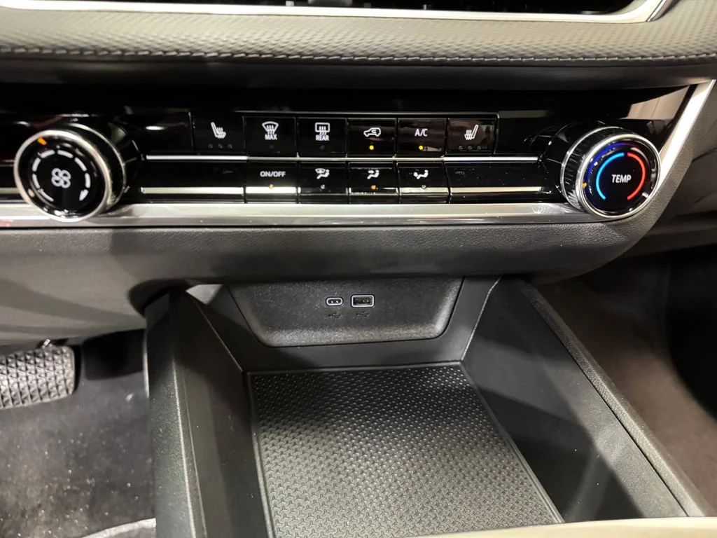2026 Chevrolet Equinox LT - Photo 14