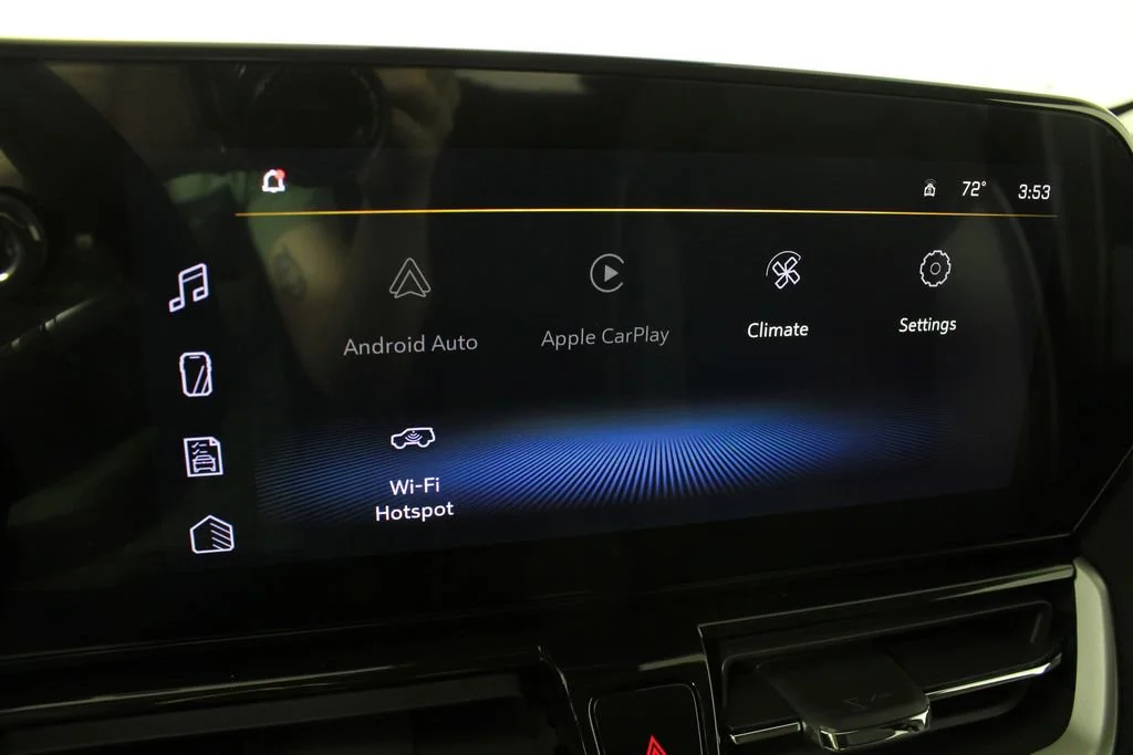 New 2026 Mosaic Black Metallic Chevrolet LT image 27