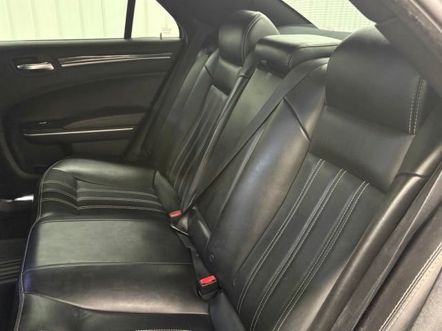 Used 2019 White Chrysler S image 9