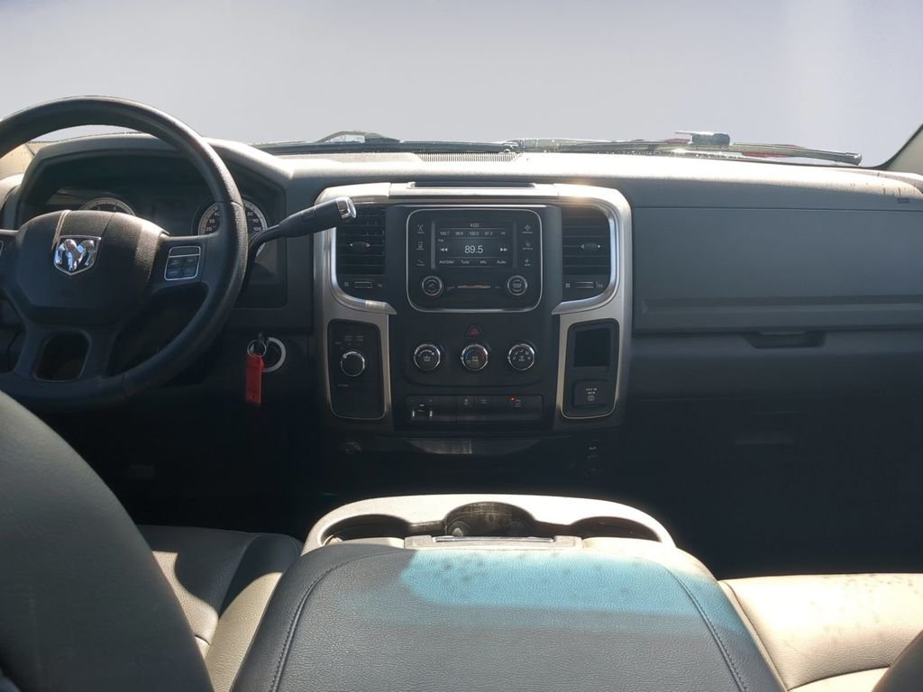 Used 2016 Bright White Clearcoat Ram SLT image 14