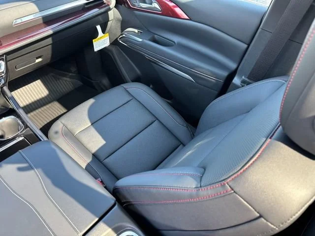 2026 Chevrolet Traverse Z71 - Photo 10