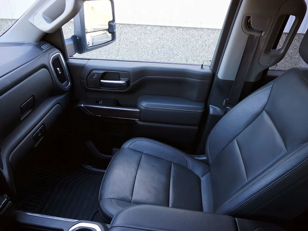 2022 Chevrolet Silverado 2500HD LTZ - Photo 24