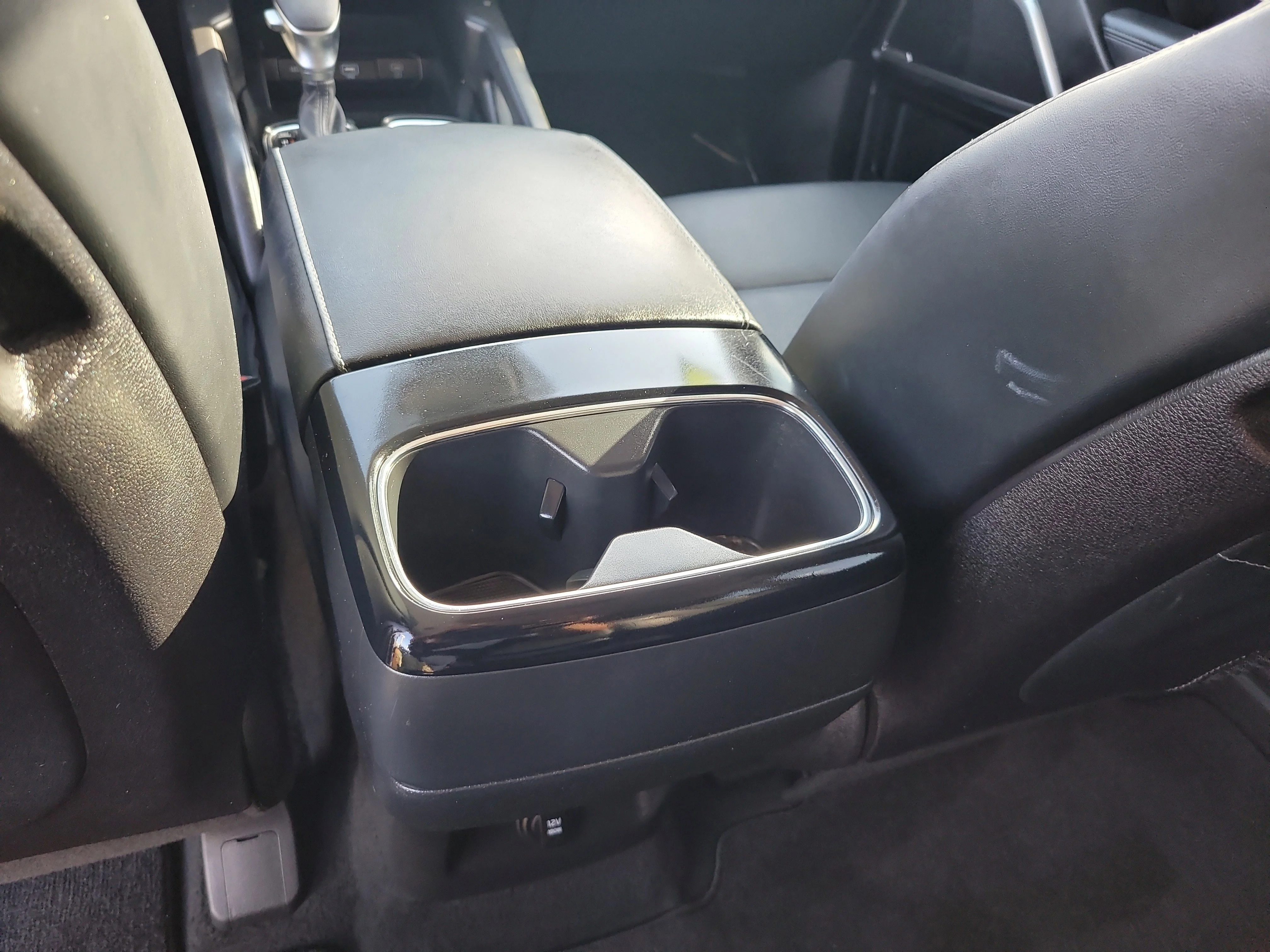 Used 2023 Ebony Black Kia LX image 14