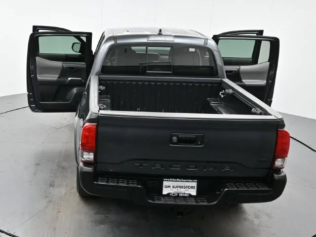 Used 2022 Magnetic Gray Met Toyota SR5 image 39