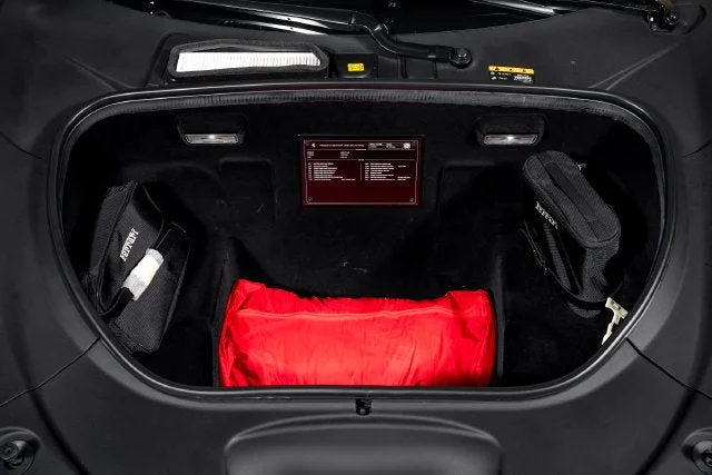 Certified Used 2020 Nero Ferrari  image 25