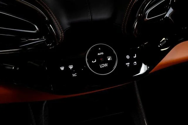 Certified Used 2025 Aluminum Lucido Ferrari  image 47