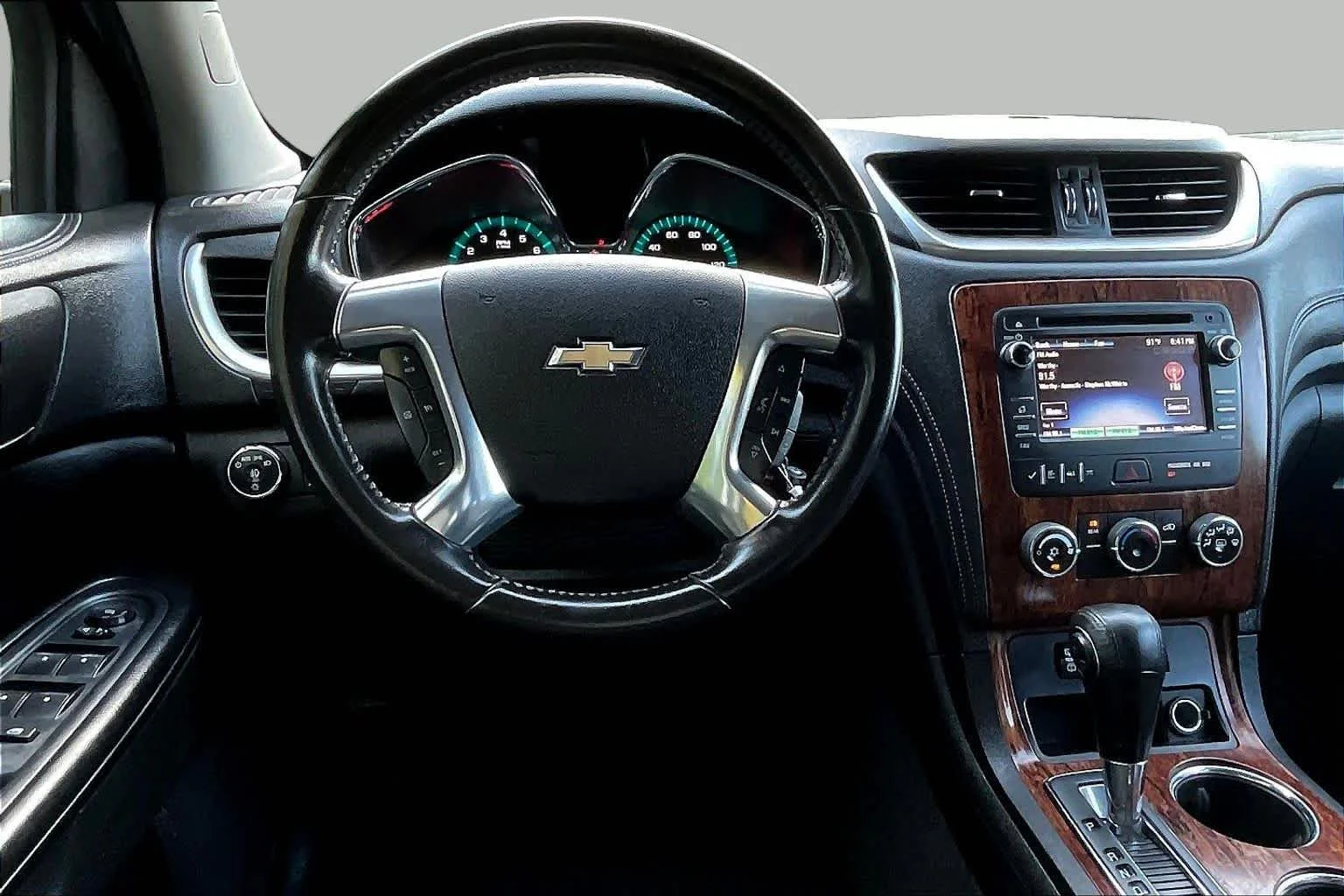 Used 2014 Tungsten Metallic Chevrolet LT image 6