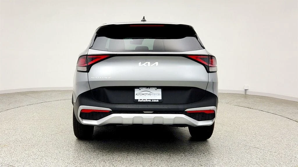 Used 2024 Steel Gray Kia LX FWD image 6