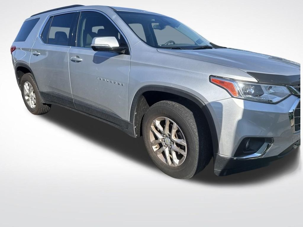Used 2020 Silver Chevrolet LT image 3