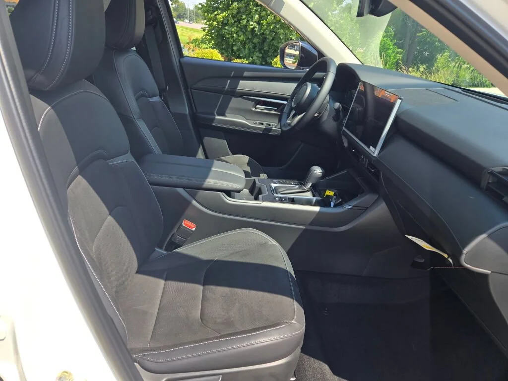 New 2026 Rhodium White Metallic Mazda 2.5 S Select AWD image 4