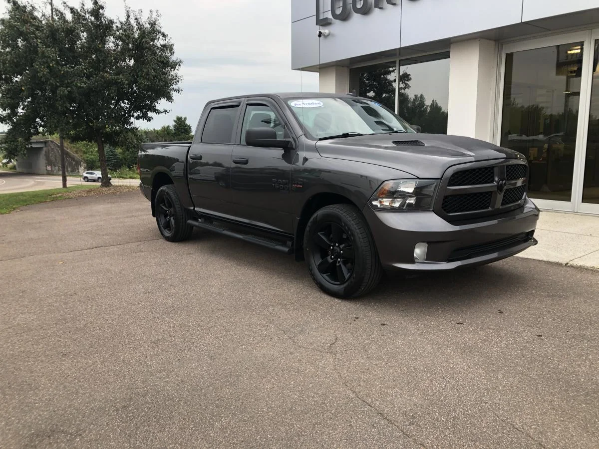 Used 2020 Grey RAM Express 4x4 Crew Cab image 3
