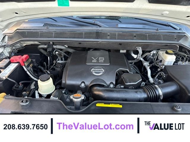 Used 2010 White Nissan Platinum image 10