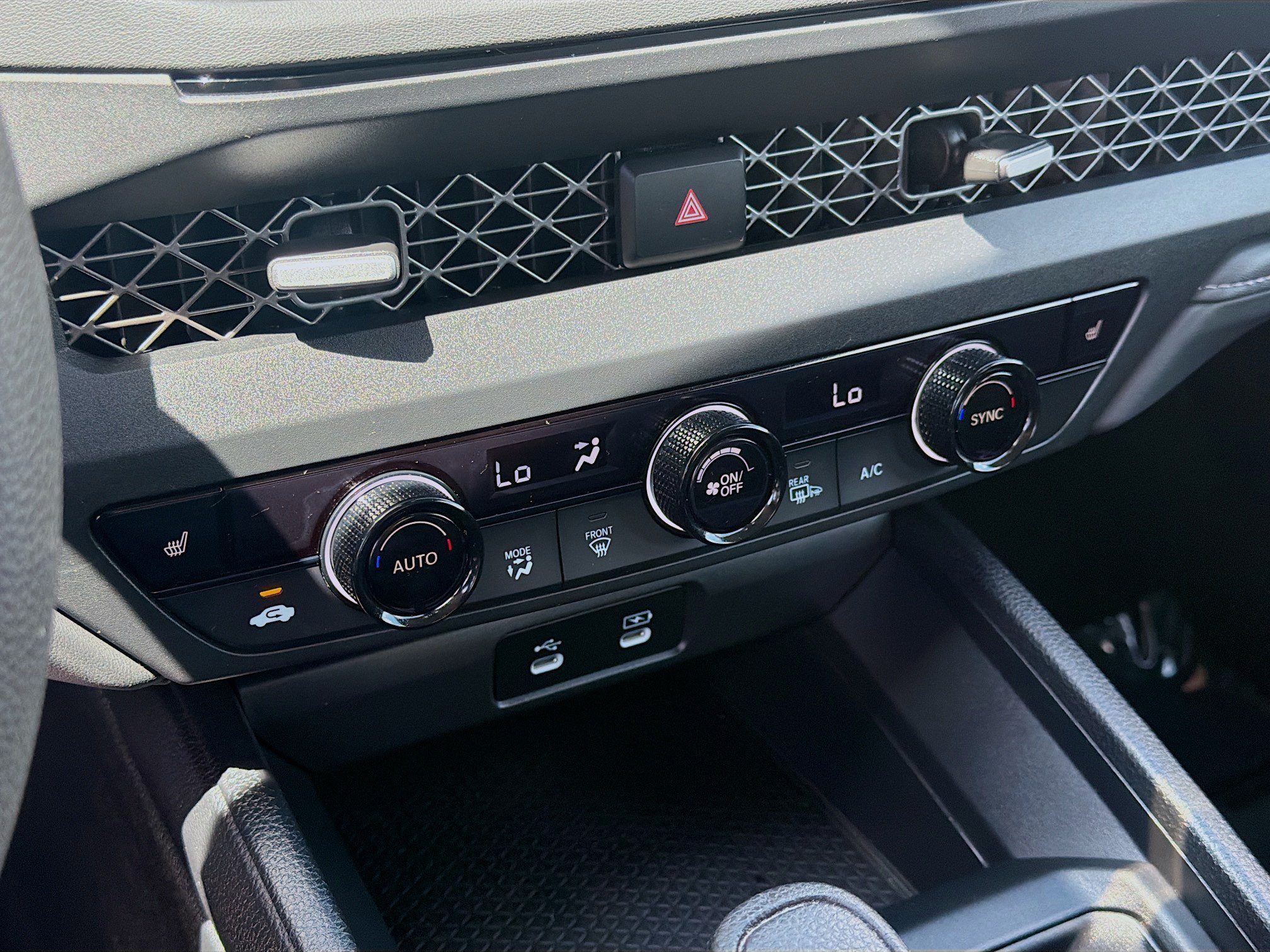 2024 Honda Accord EX - Photo 14