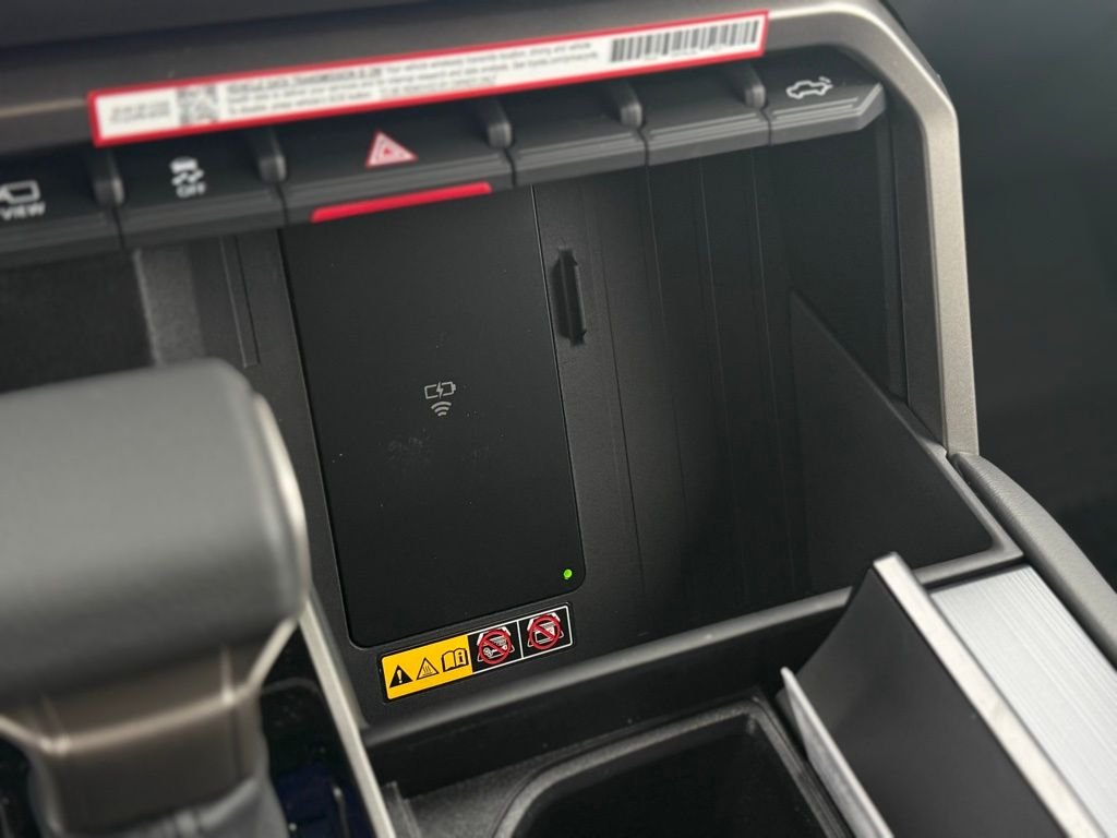 2026 Toyota Tundra Platinum - Photo 24