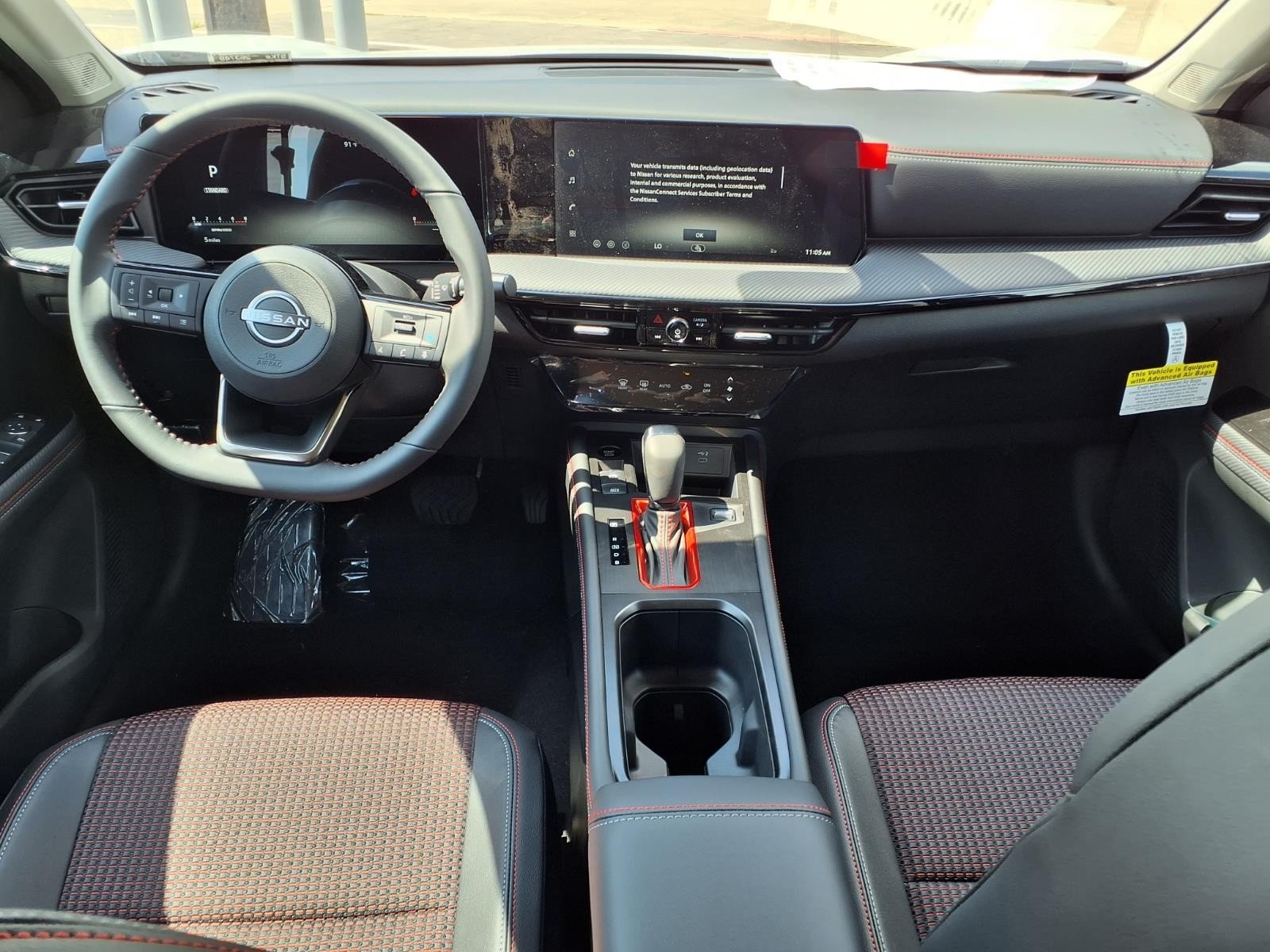 New 2026 Aspen White TriCoat / Super Black Two-tone Nissan SR image 11
