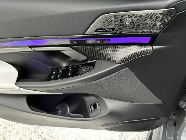 Used 2026  BMW Base image 13