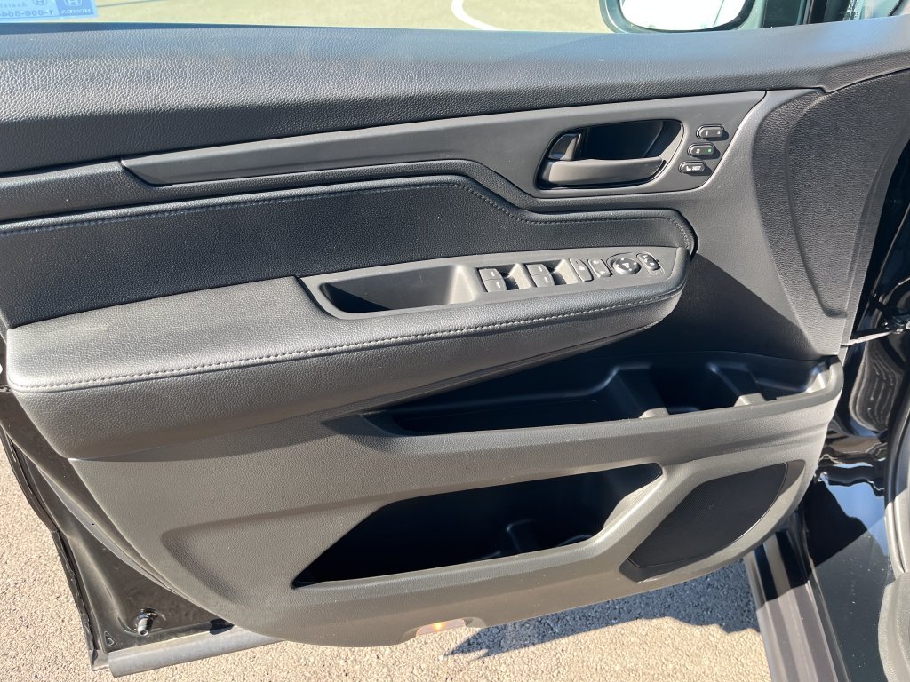 Used 2026 Black Honda EX-L image 11