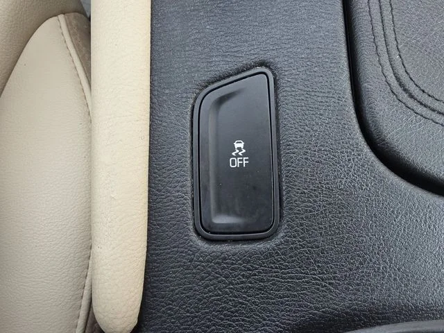 Used 2018 Brown Cadillac Base image 28