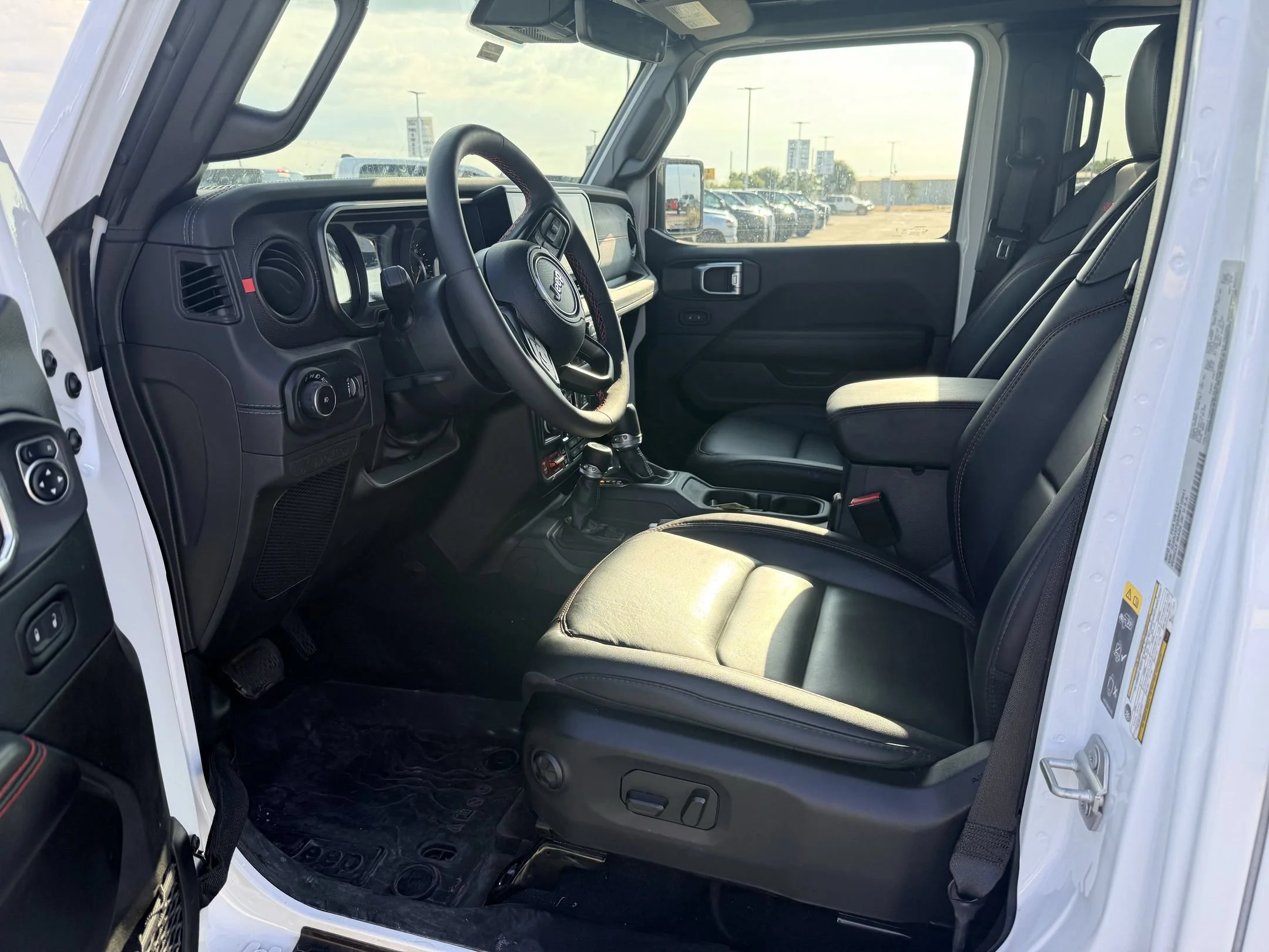 Used 2024 White Jeep Rubicon X image 18