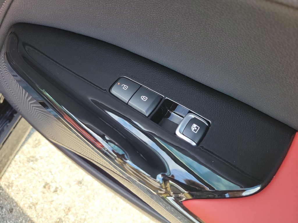 New 2026 Aurora Black Pearl Kia GT-Line FWD image 11