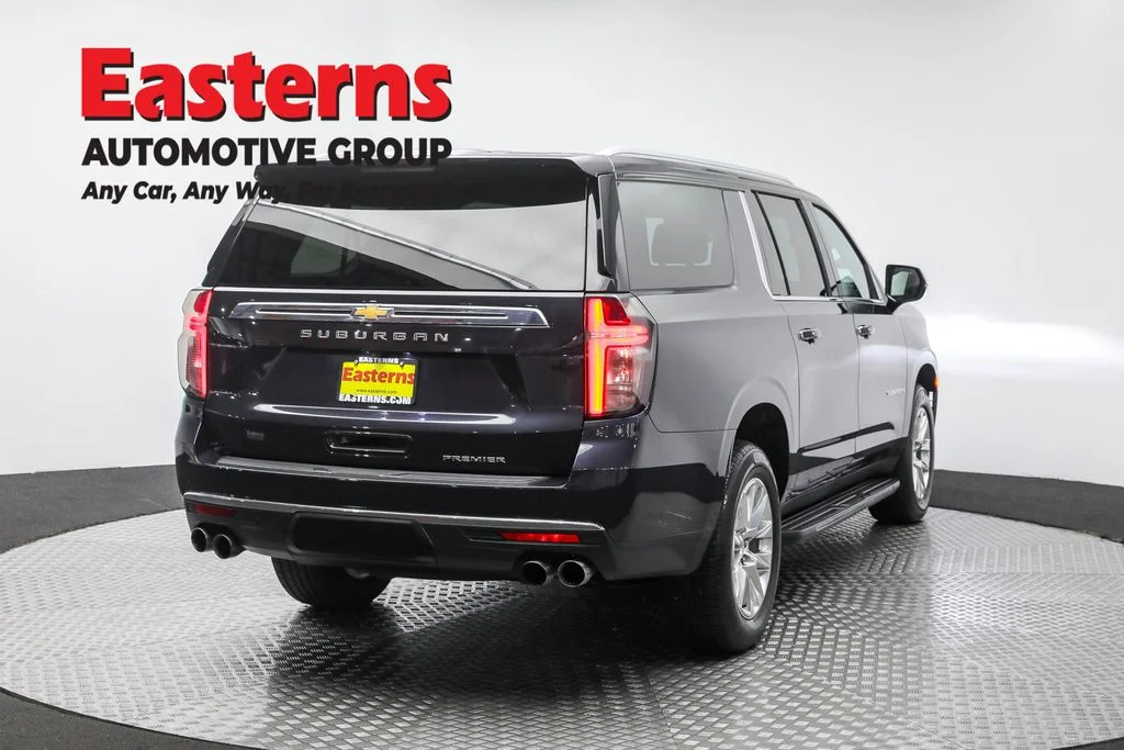 Used 2023 Gray Chevrolet Premier image 5