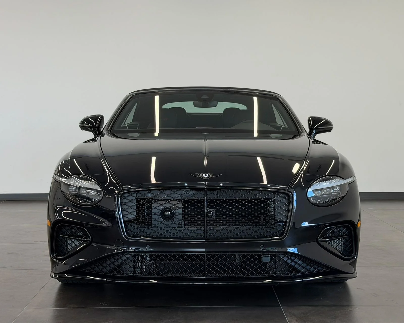 New 2026  Bentley V8 S image 8