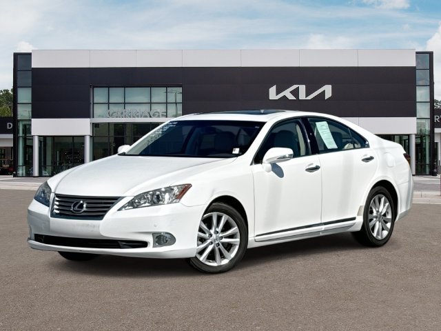 Used 2011  Lexus 350 image 1
