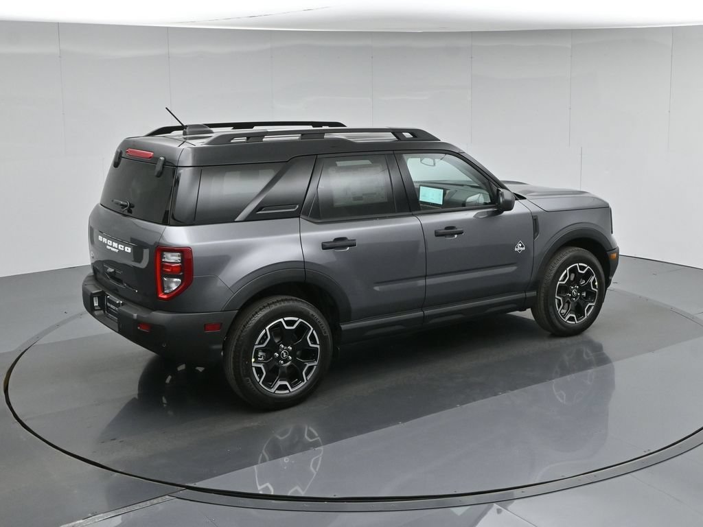 New 2026 Carbonized Gray Metallic Ford Outer Banks image 38