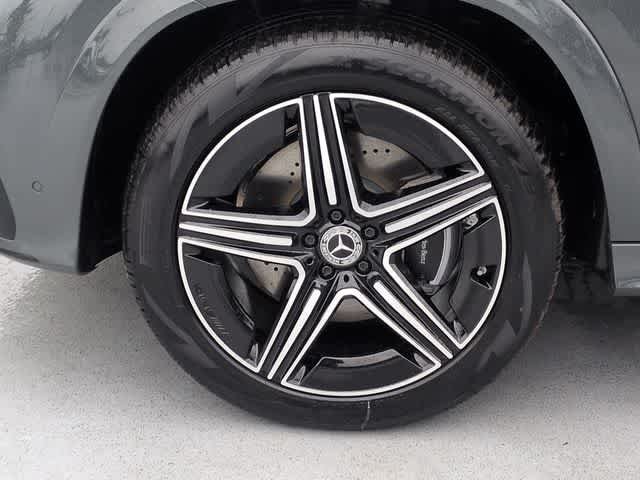 New 2026 MANUFAKTUR Silicon Grey Mercedes-Benz GLE 450 image 13