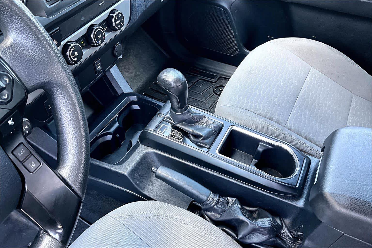 Used 2019 Magnetic Gray Metallic Toyota SR image 17