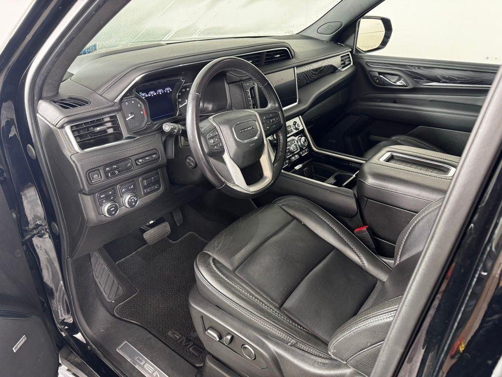 Used 2021 Onyx Black GMC Denali image 10