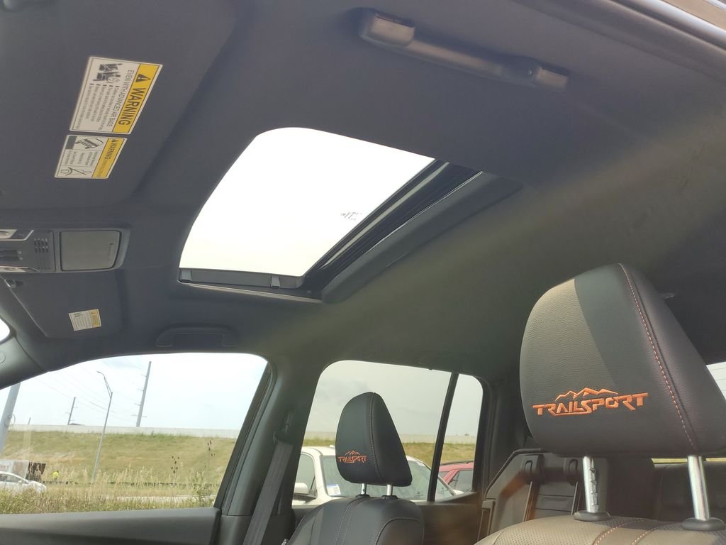 2025 Honda Ridgeline TrailSport - Photo 10