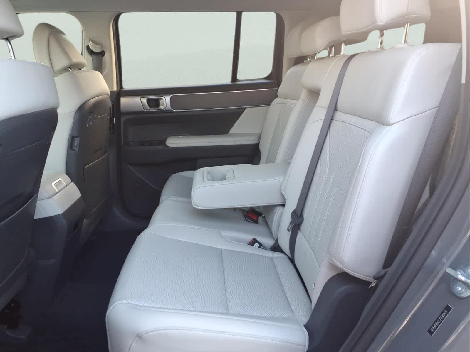 Used 2026 Hampton Gray Hyundai SEL image 29