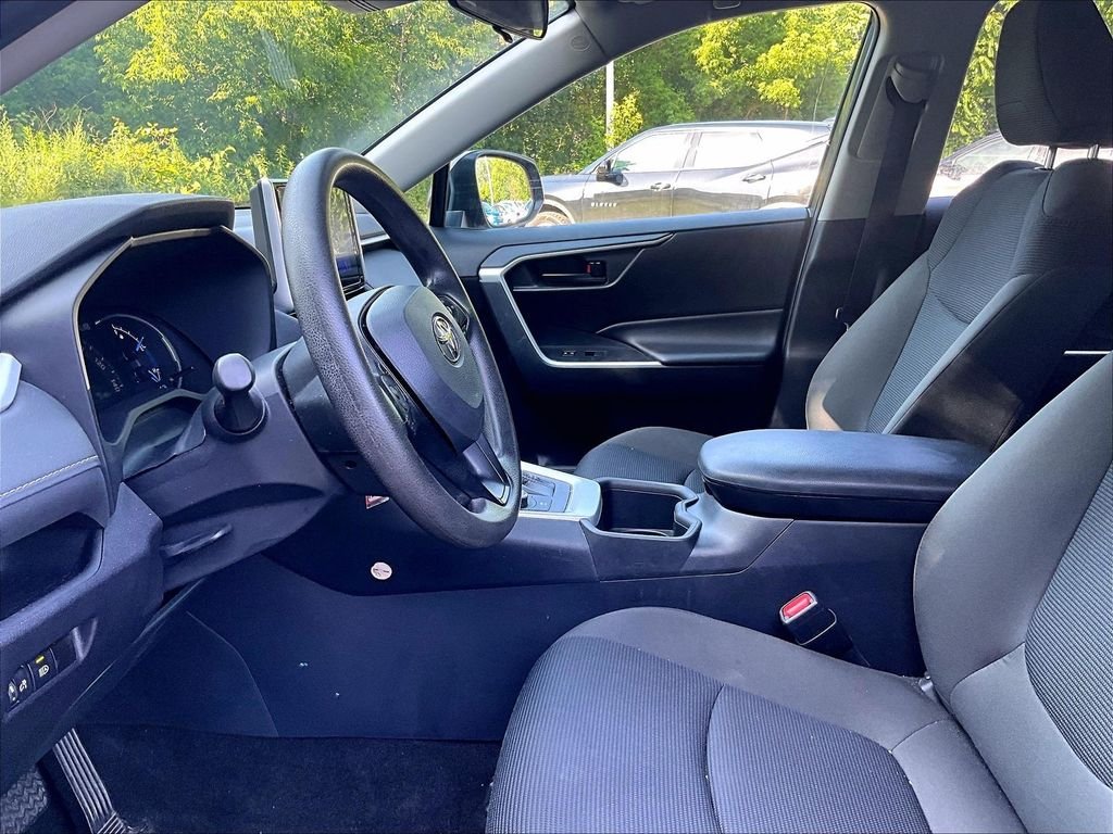 Certified Used 2025 Gray Toyota LE image 4