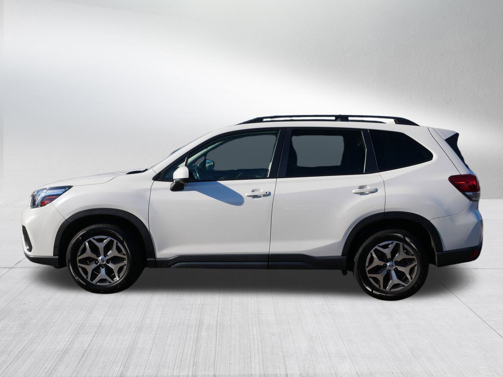 2019 Subaru Forester Premium photo 4