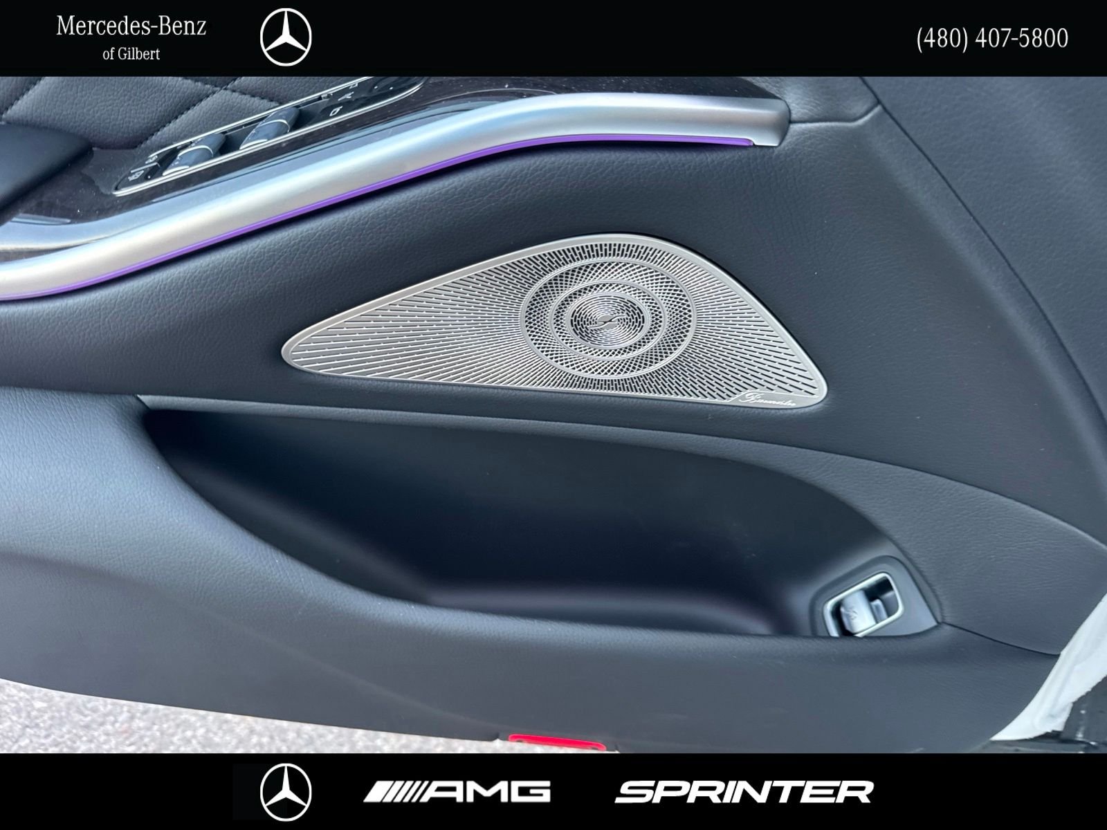 New 2027 MANUFAKTUR Moonlight White Metallic Mercedes-Benz S 580 image 14