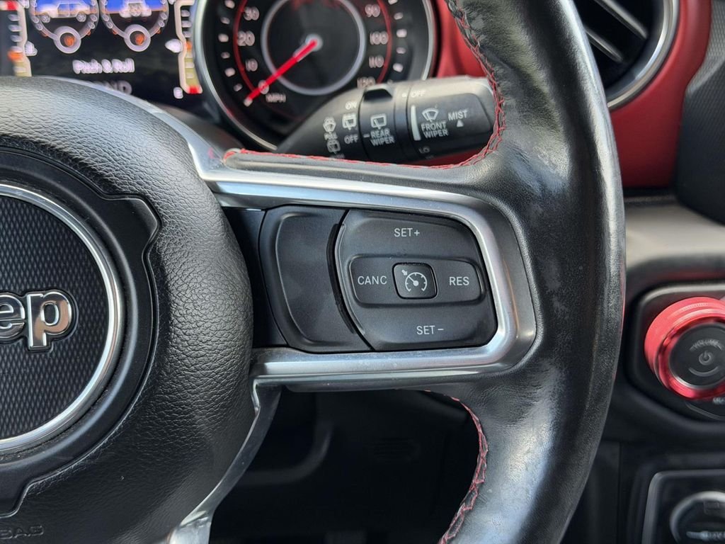 Used 2019 Gray Jeep Unlimited Rubicon image 10