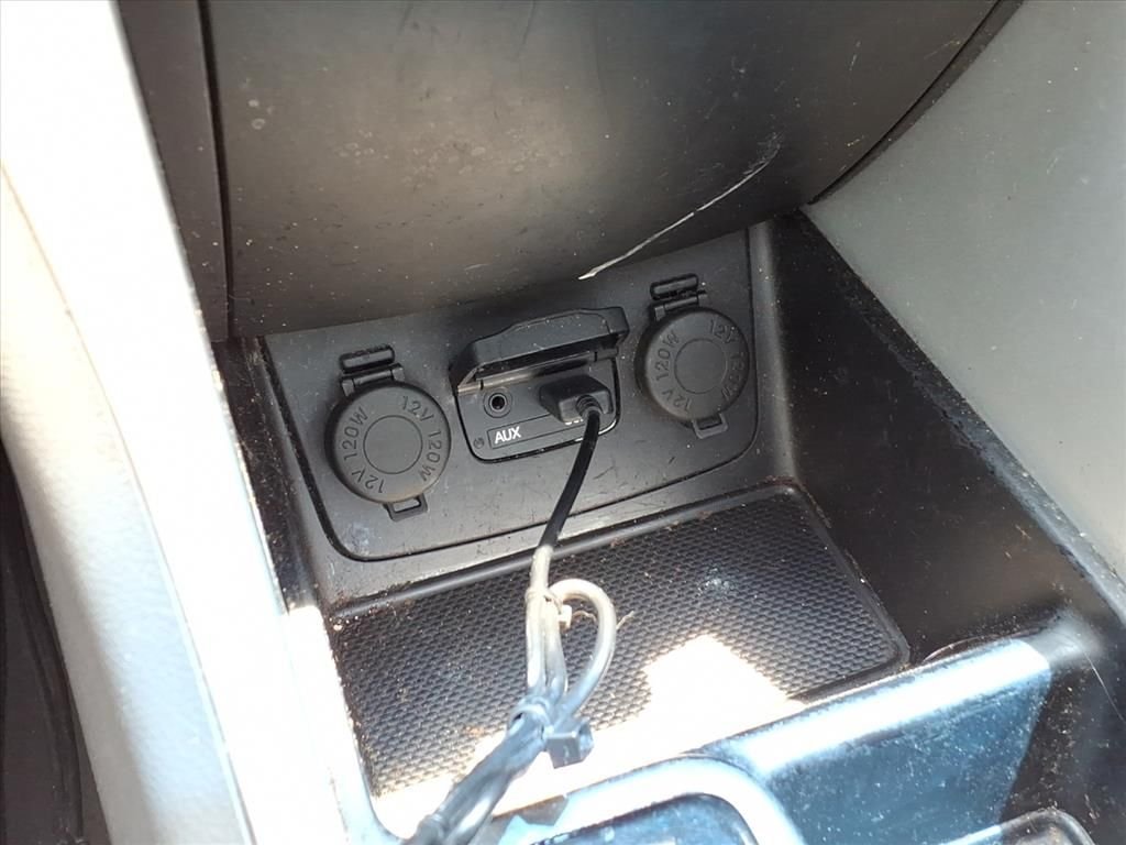 Used 2014 Blue Hyundai Limited image 27
