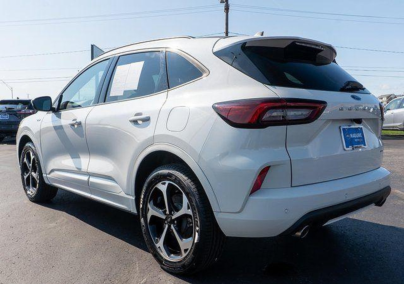 Used 2026 Star White Metallic Tri-Coat Ford ST-Line Elite image 8