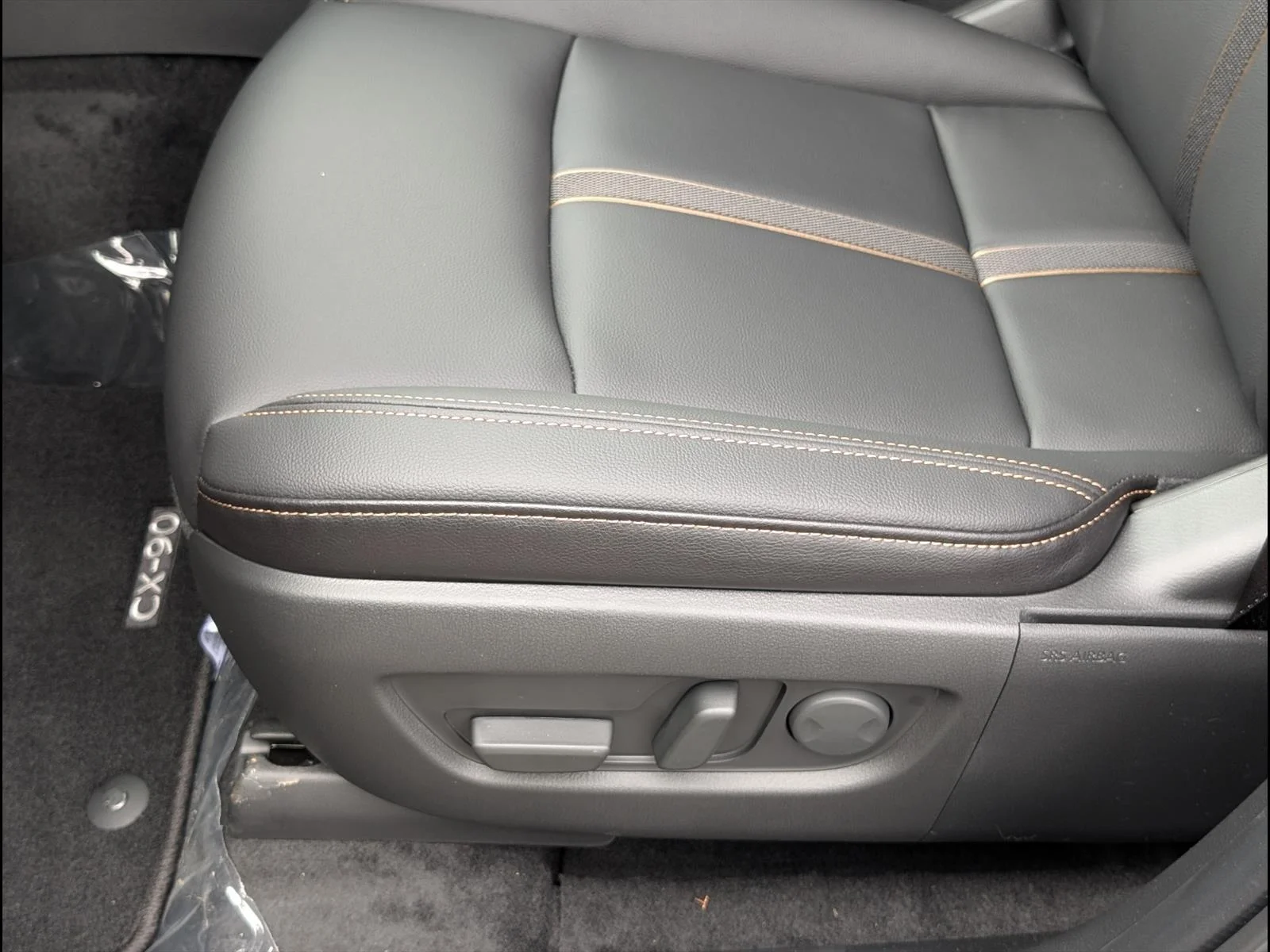 2026 Mazda CX-90 Select Package - Photo 9