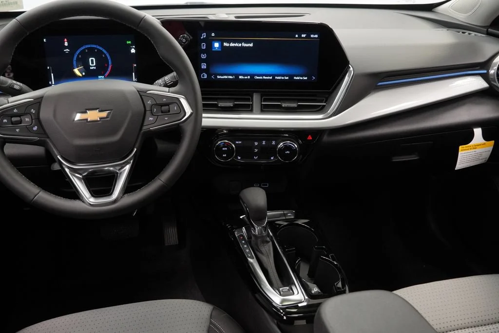 New 2026 Summit White Chevrolet LT image 15