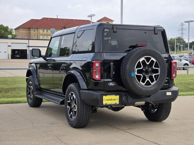 New 2026 Shadow Black Ford Outer Banks® image 23