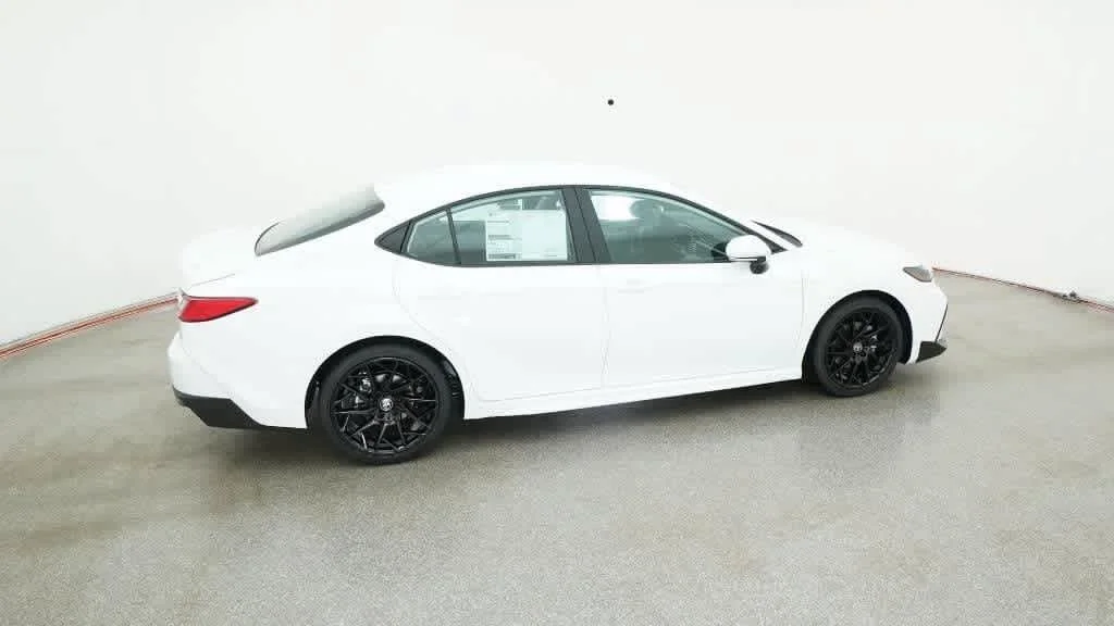 New 2026 Ice Cap Toyota SE image 10
