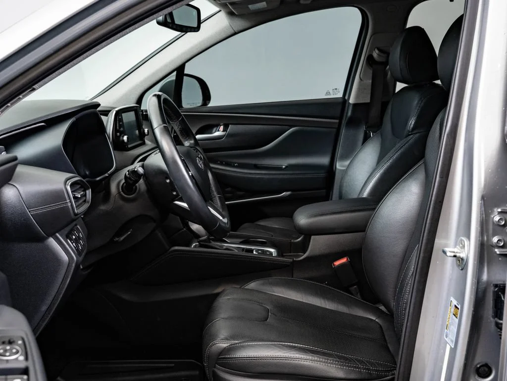 Used 2020 Shimmering Silver Pearl Hyundai SEL image 24